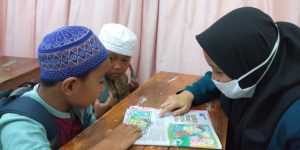 Mahasiswa KKN Undip Berikan Edukasi Literasi untuk Anak Usia Sekolah Dasar di Tengah Pandemi